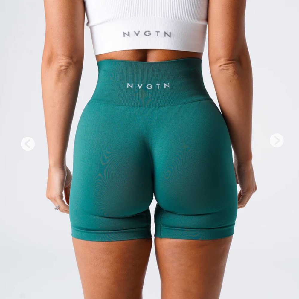 NVGTN Solid seamless shorts